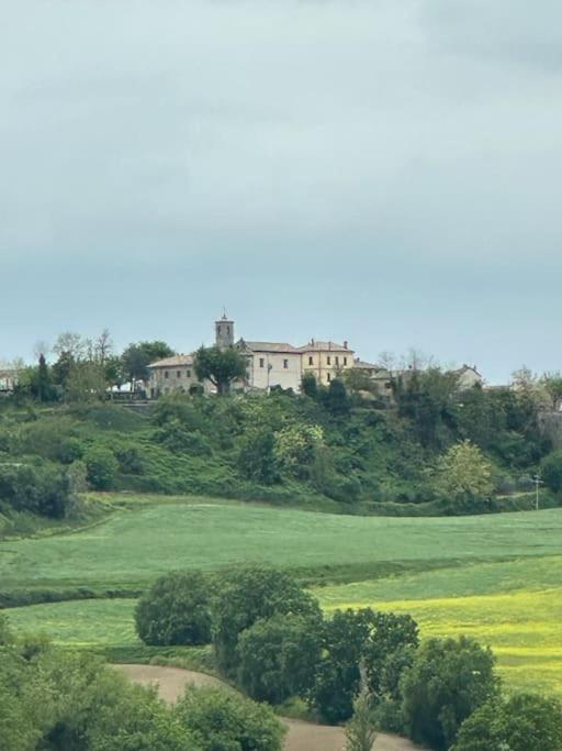 Villa Bellissimo Borgo Medioevale Panorama, Tranquillita SantʼIppolito Esterno foto