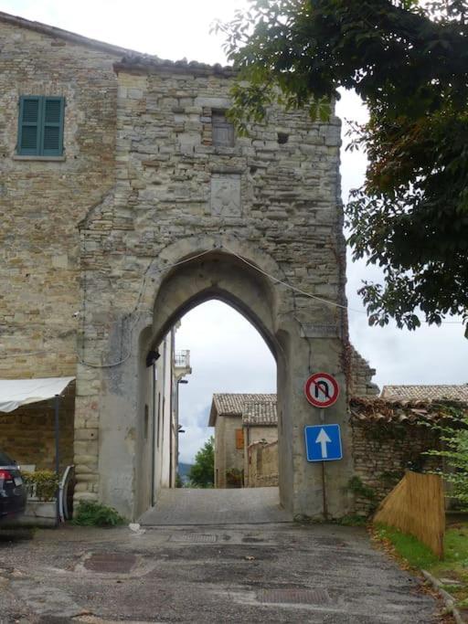 Villa Bellissimo Borgo Medioevale Panorama, Tranquillita SantʼIppolito Esterno foto