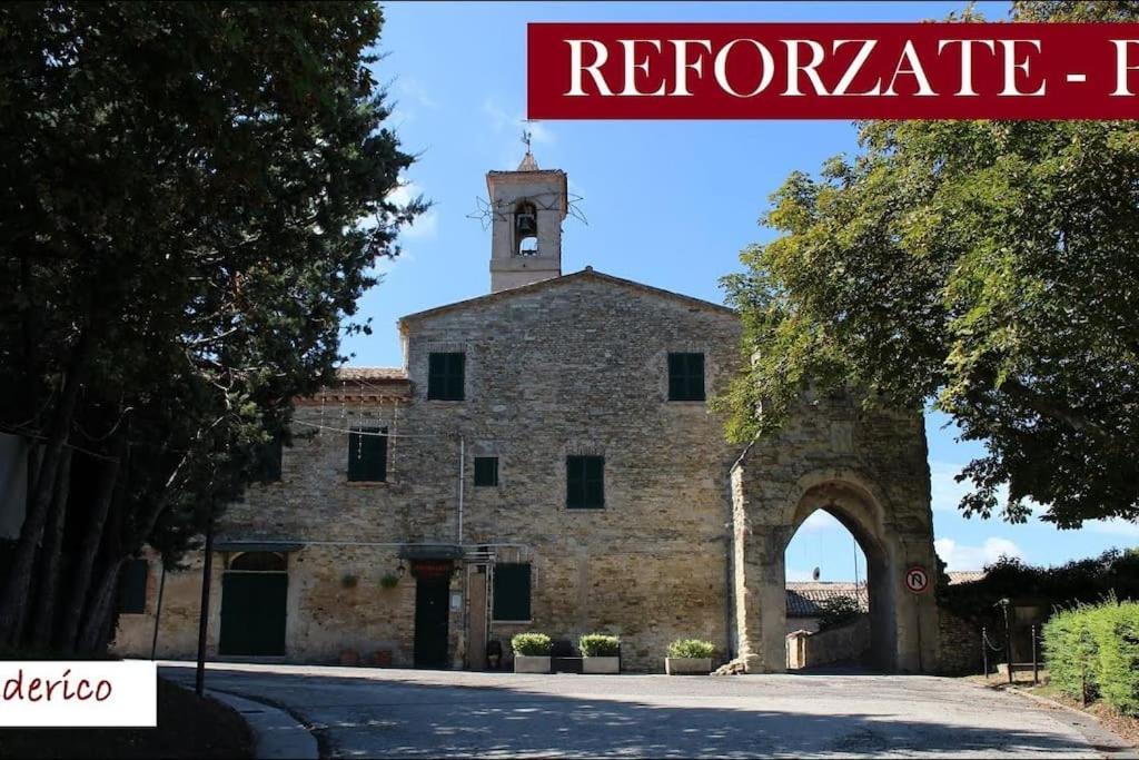 Villa Bellissimo Borgo Medioevale Panorama, Tranquillita SantʼIppolito Esterno foto